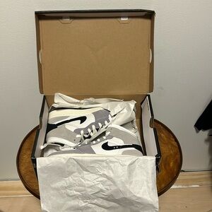 Mike NWT in box Air Jordan 1Mis SE Craft 7Y
